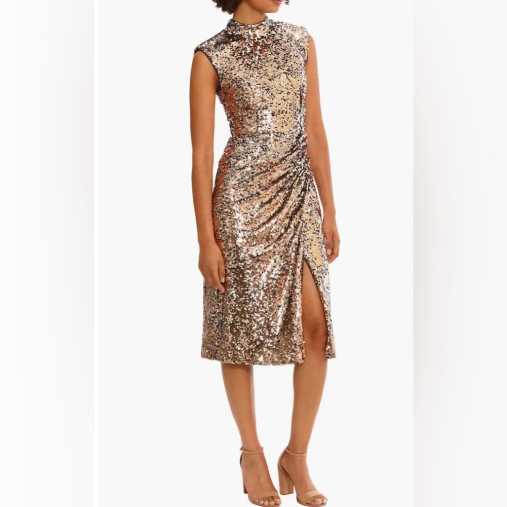 Sequin Mock Neck Cocktail Dress
DONNA MORGAN FOR MAGGY